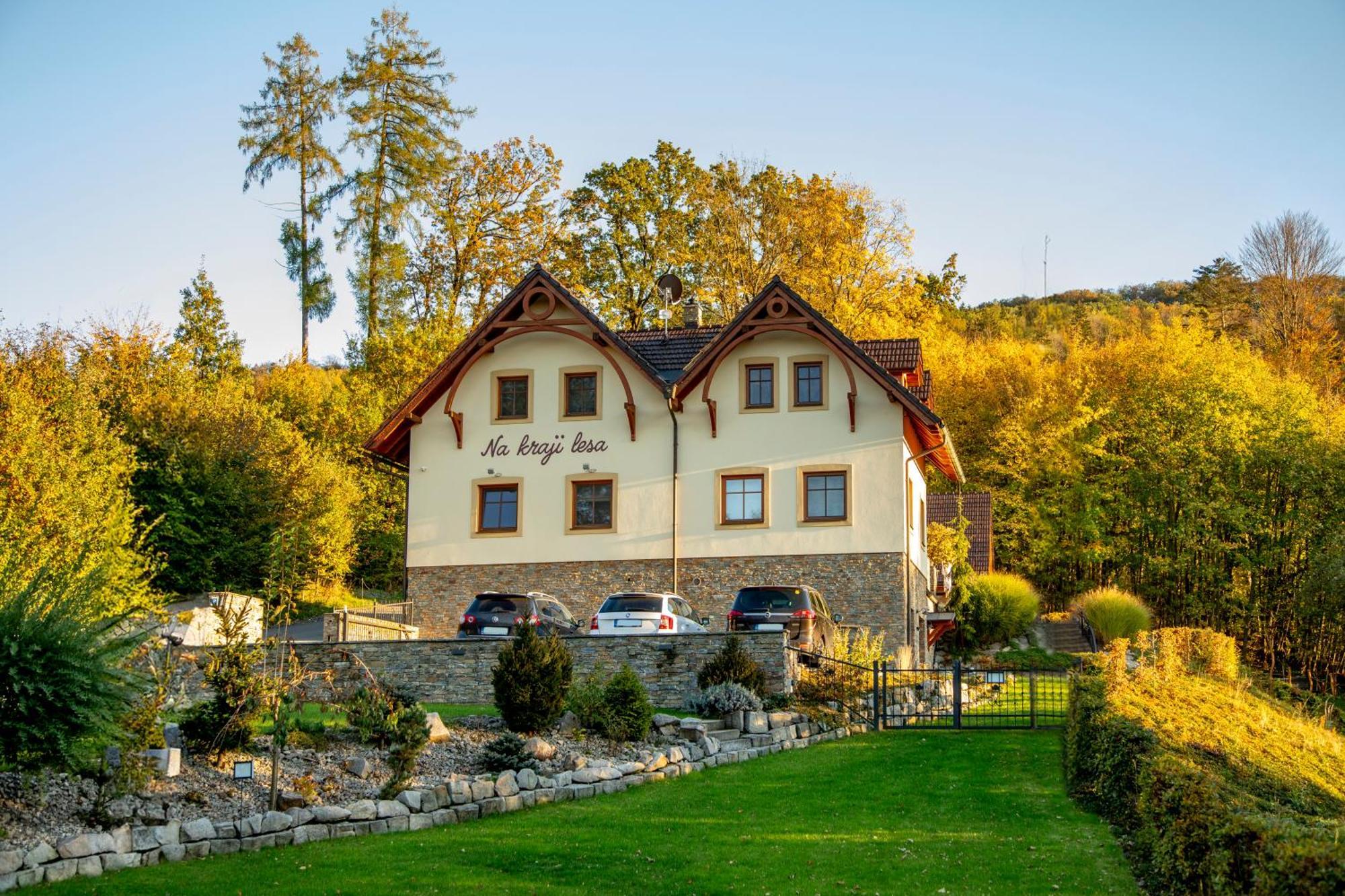 Penzion Na Kraji Lesa Valasske Mezirici Exterior foto